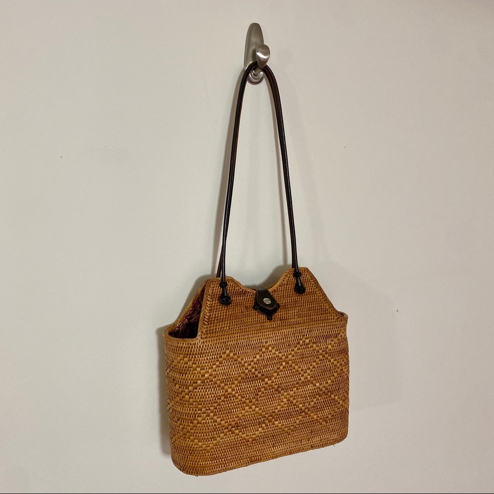 🛑SOLD🛑 woven basket purse